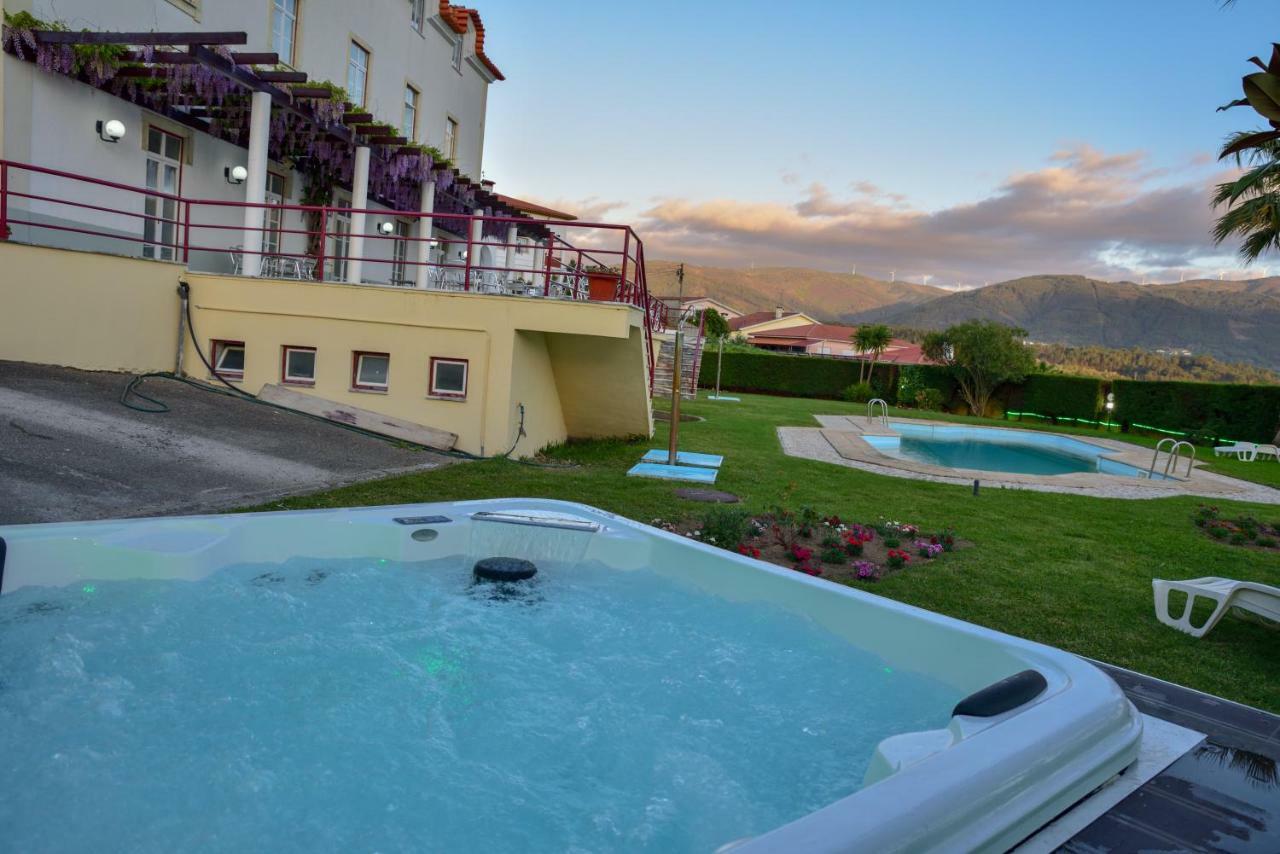 Hotel Quinta Do Viso มิรานดา โด คอร์โว ภายนอก รูปภาพ