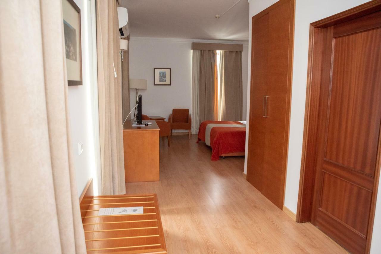 Hotel Quinta Do Viso มิรานดา โด คอร์โว ภายนอก รูปภาพ